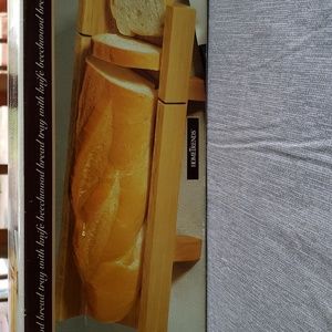 Hometrends Beechwood Bread Tray With Knife, NIB